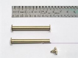 50 mm lg Messing-Buchschrauben